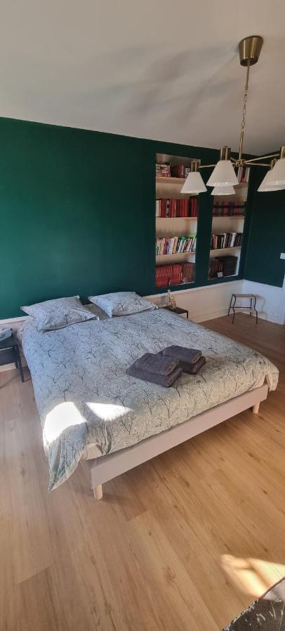 Chambres D'Hote Le Cedre Lezoux Eksteriør billede