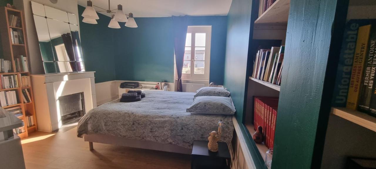 Chambres D'Hote Le Cedre Lezoux Eksteriør billede